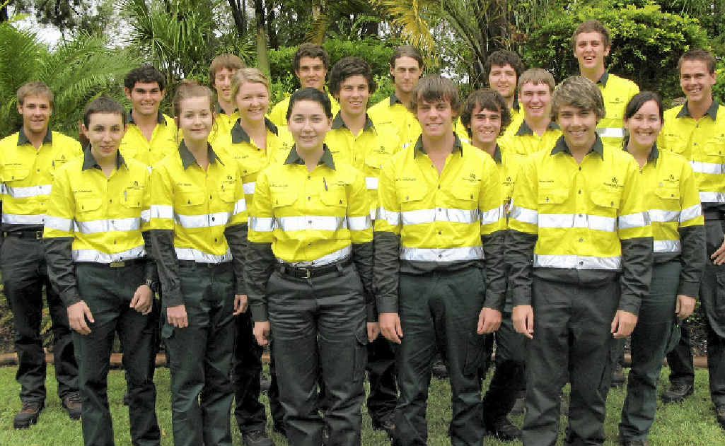 Nathan Findling, mechanical; Chris Hooper, electrical; Jake Riley, electrical; Ryan Keating, electrical; Trent Ibbotson, electrical; Sean Single, mechanical; Nick Heilmann, electrical; Patrick Falls, mechanical (back row). Haydn Thompson, mechanical; Jodie Davison, mechanical; Kaitlin Smith, electrical; Mitch Graham, mechanical; Joss Cute, electrical; Rhys Picking, mechanical; Helsea Smith, electrical (middle row). Elisha Fallon, mechanical; Scott Fehlhaber, mechanical; Nick Drew, mechanical (front row). Nathan Findling, mechanical; Chris Hooper, electrical; Jake Riley, electrical; Ryan Keating, electrical; Trent Ibbotson, electrical; Sean Single, mechanical; Nick Heilmann, electrical; Patrick Falls, mechanical (back row). Haydn Thompson, mechanical; Jodie Davison, mechanical; Kaitlin Smith, electrical; Mitch Graham, mechanical; Joss Cute, electrical; Rhys Picking, mechanical; Helsea Smith, electrical (middle row). Elisha Fallon, mechanical; Scott Fehlhaber, mechanical; Nick Drew, mechanical (front row).